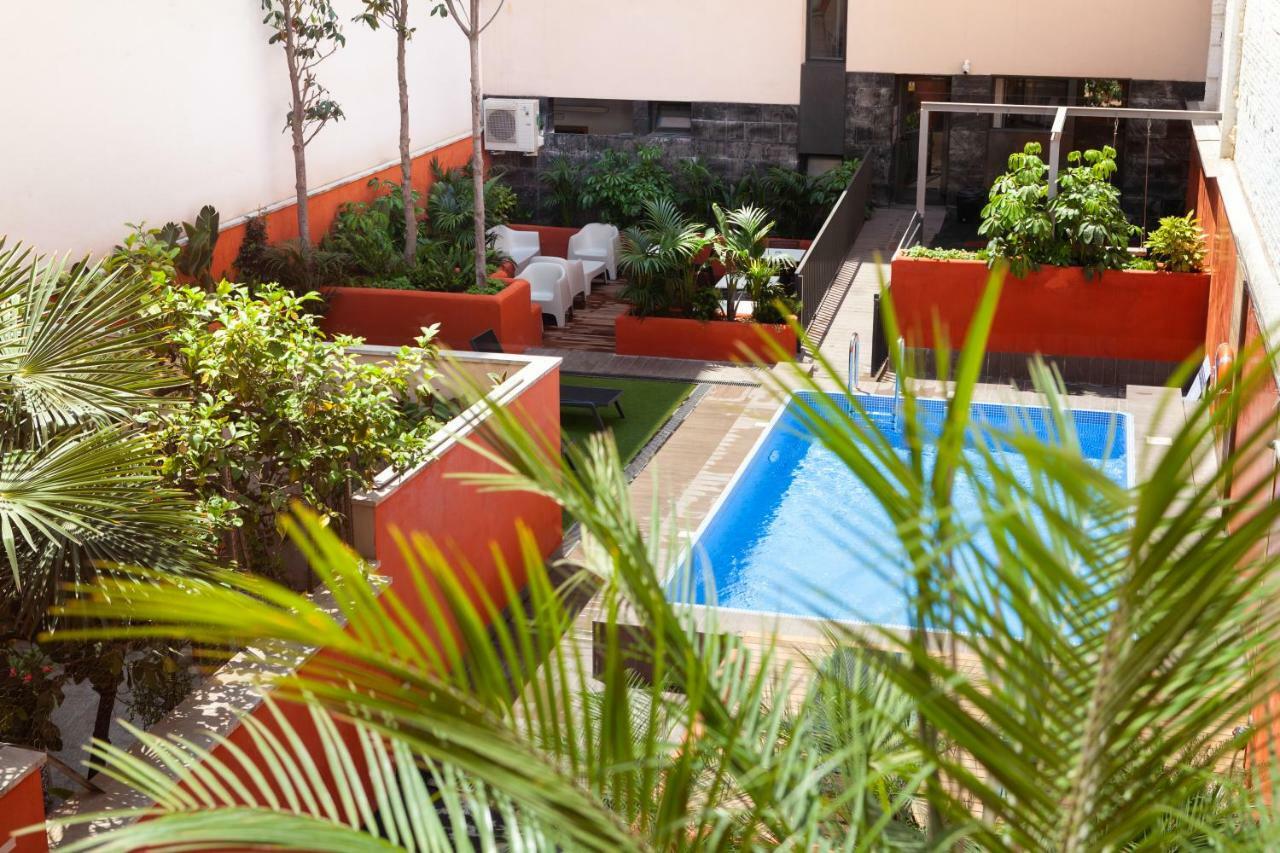 شقة Enjoybcn Patio De Gala برشلونة المظهر الخارجي الصورة